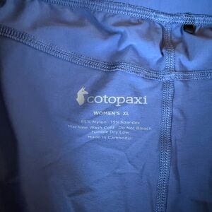 Cotopaxi Women's Joggers in Rich Blue